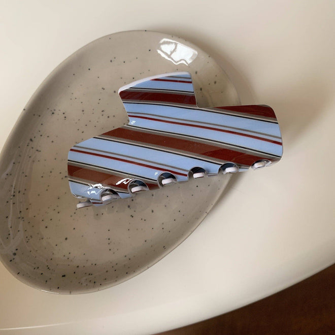 Striped Clip