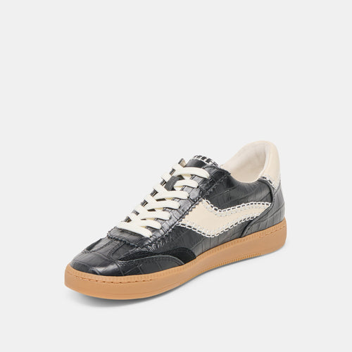 Notice Stitch Sneaker
