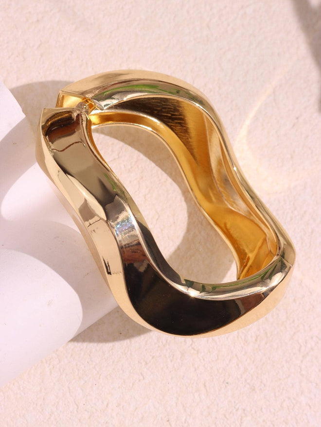 Irregular Metal Bracelet