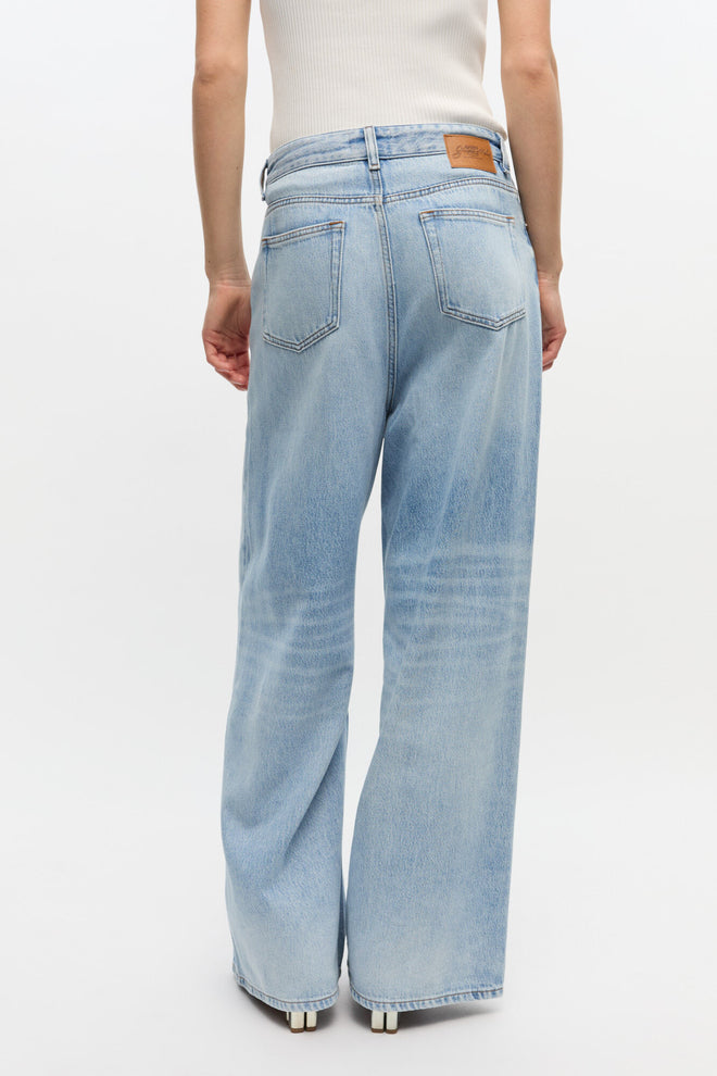 Soft Rigid Jeans