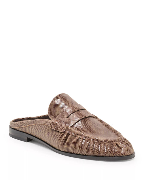 Betzy Loafer