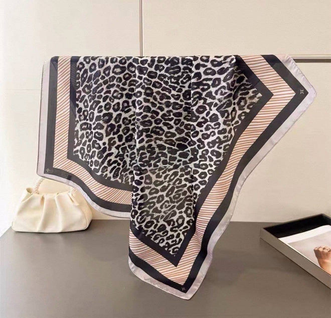 Leopard Silky Scarf