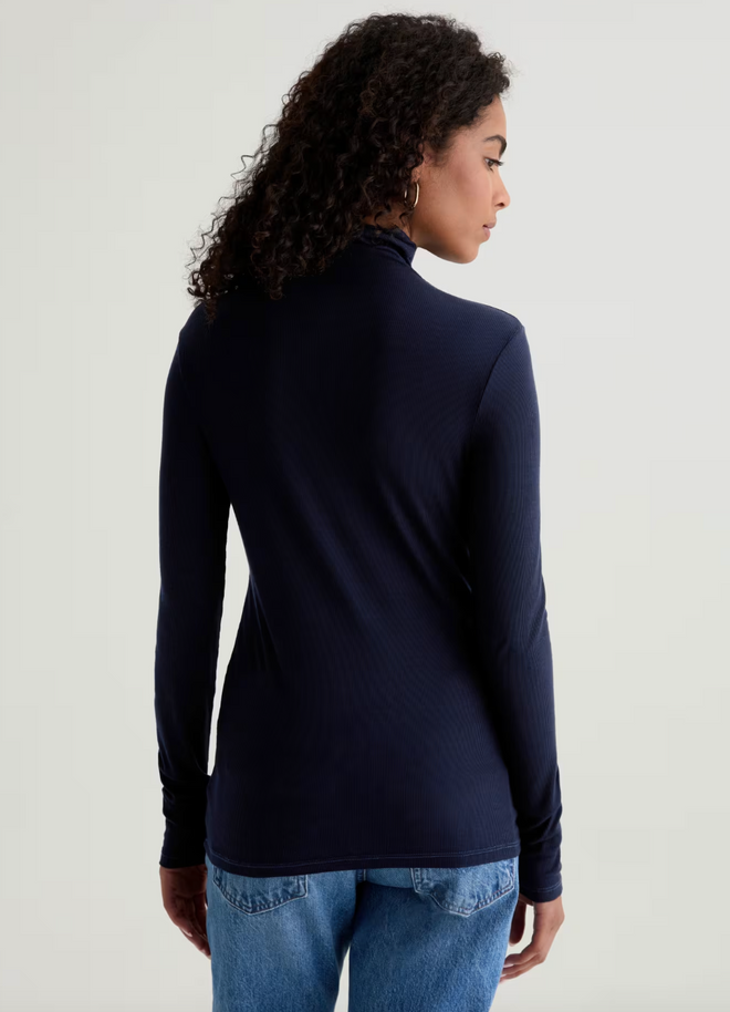 Chels Turtleneck