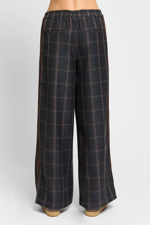 Lyla Pant