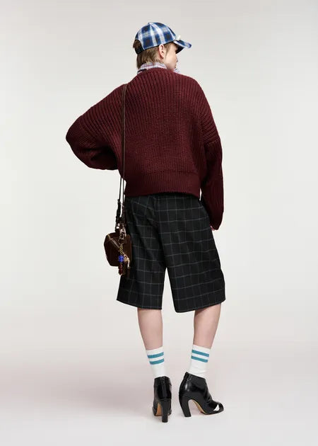 Kostar Sweater