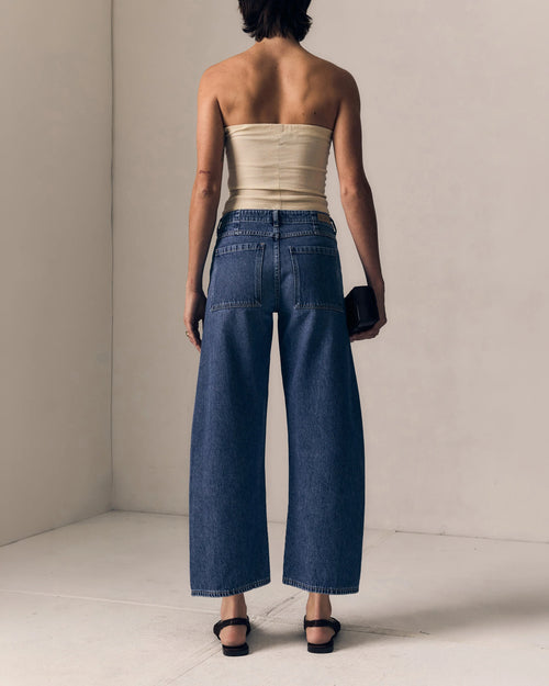 Selena Indigo