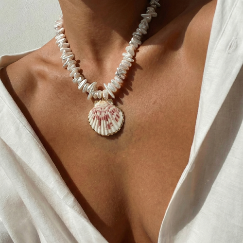 Scallop Shell Necklace w/Pearls