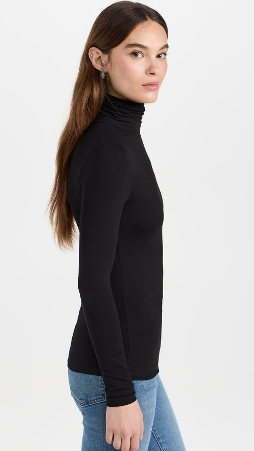 Cashmere T-neck