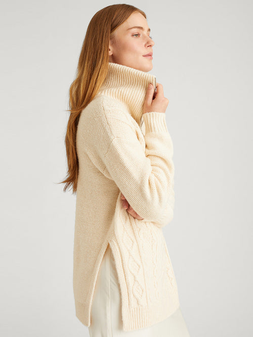 Golli Sweater